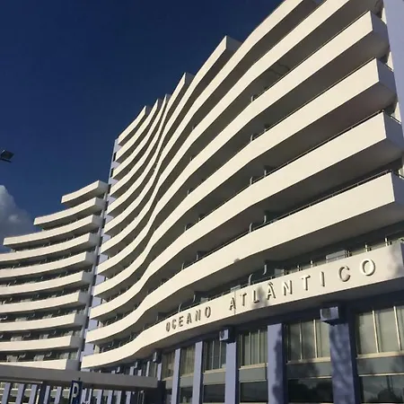Ocean Atlantic Luxurious Apartman *